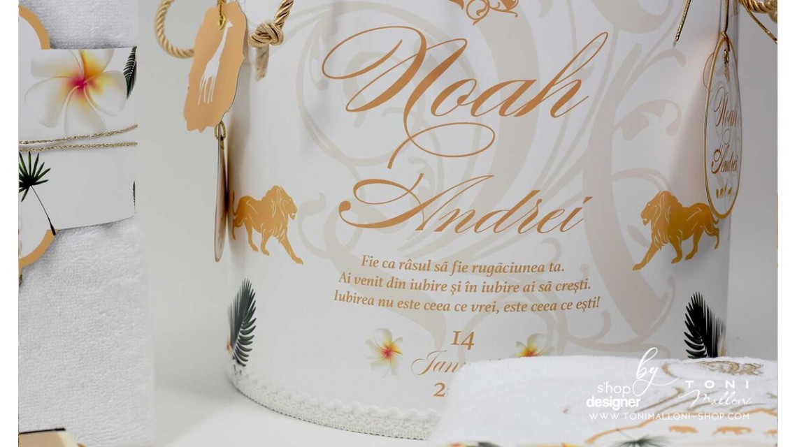 Trusou de botez cu broderie personalizata pentru baieti, Gold Jungle 7